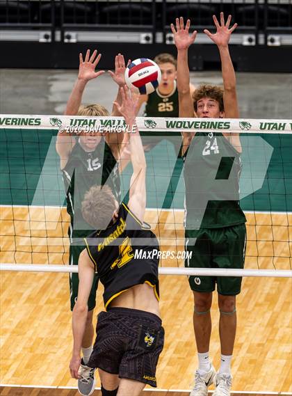 Thumbnail 1 in Wasatch vs. Olympus (UHSAA 5A Semifinal) photogallery.