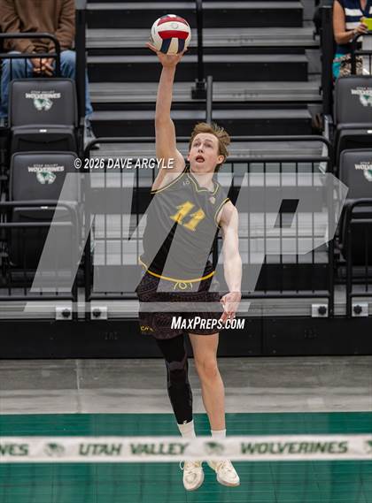Thumbnail 1 in Wasatch vs. Olympus (UHSAA 5A Semifinal) photogallery.