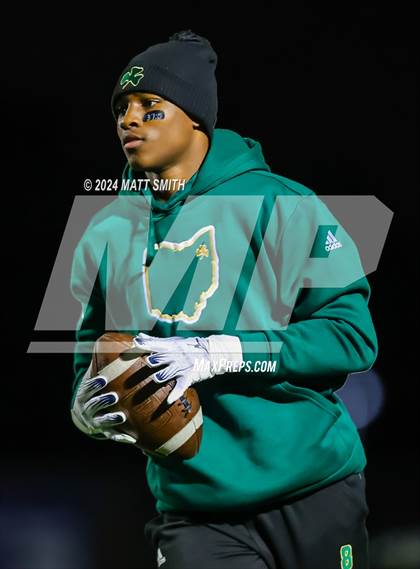 Thumbnail 1 in Aurora vs. Ursuline (OHSAA Division 3 Round 3) photogallery.