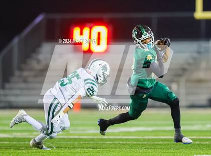 Thumbnail 1 in Aurora vs. Ursuline (OHSAA Division 3 Round 3) photogallery.