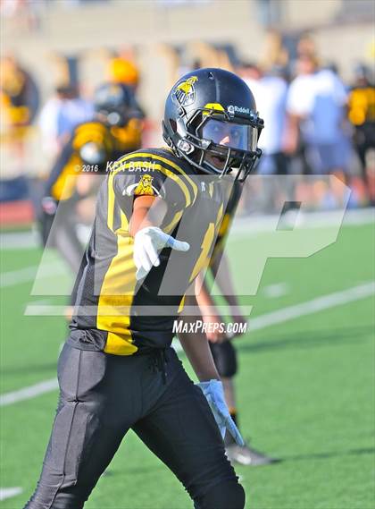 Thumbnail 2 in Camarillo @ Ventura photogallery.