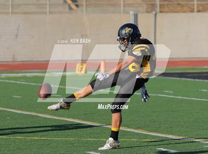 Thumbnail 2 in Camarillo @ Ventura photogallery.