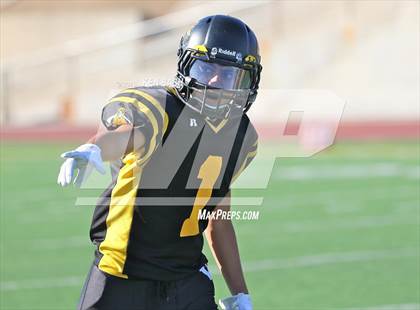 Thumbnail 3 in Camarillo @ Ventura photogallery.