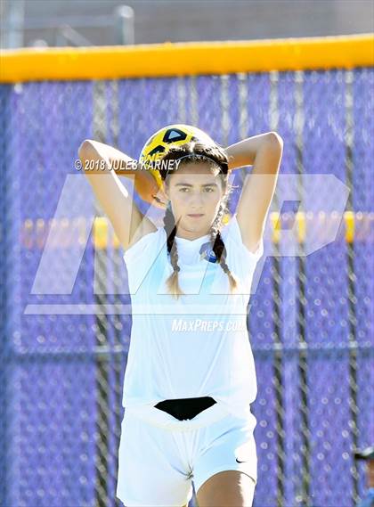 Thumbnail 1 in Foothill vs Durango photogallery.