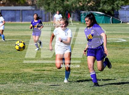 Thumbnail 3 in Foothill vs Durango photogallery.