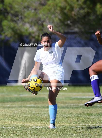 Thumbnail 1 in Foothill vs Durango photogallery.