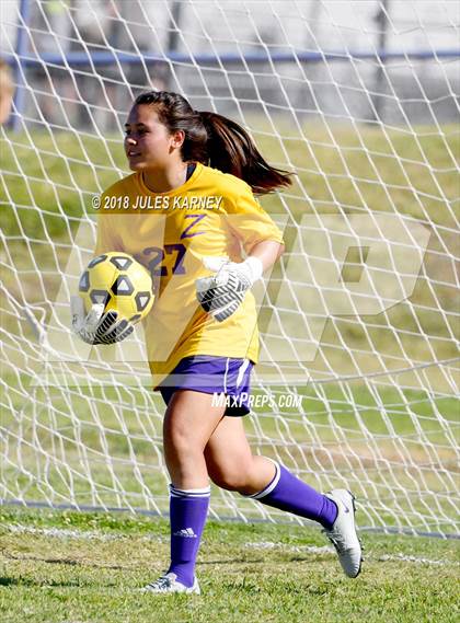 Thumbnail 3 in Foothill vs Durango photogallery.