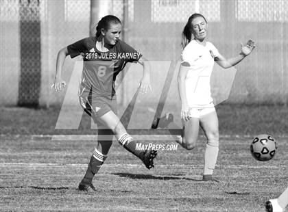 Thumbnail 2 in Foothill vs Durango photogallery.