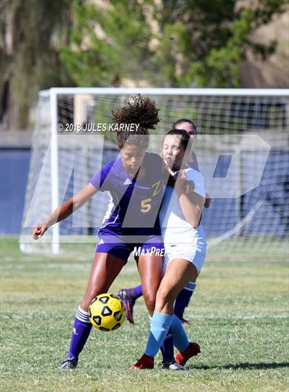 Thumbnail 2 in Foothill vs Durango photogallery.