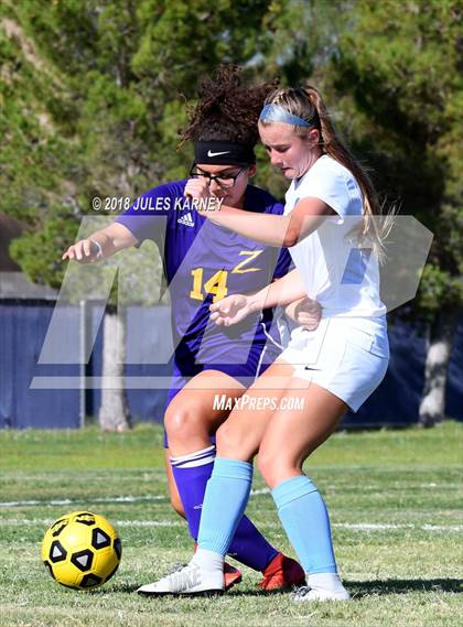 Thumbnail 2 in Foothill vs Durango photogallery.
