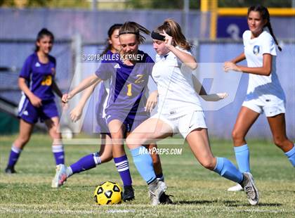 Thumbnail 3 in Foothill vs Durango photogallery.