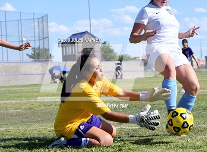 Thumbnail 1 in Foothill vs Durango photogallery.