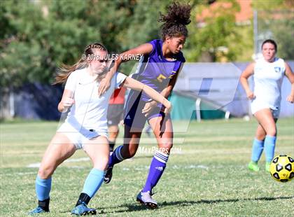 Thumbnail 3 in Foothill vs Durango photogallery.