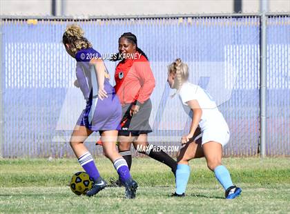 Thumbnail 3 in Foothill vs Durango photogallery.