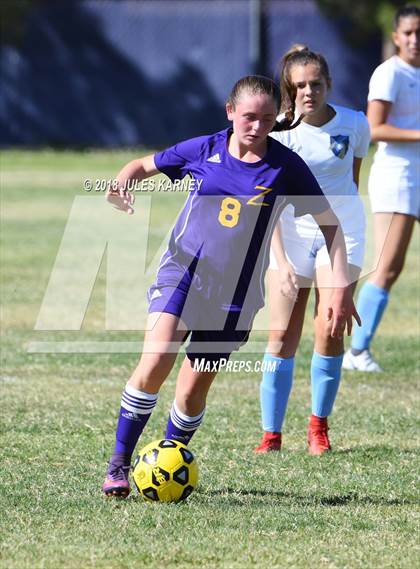 Thumbnail 1 in Foothill vs Durango photogallery.