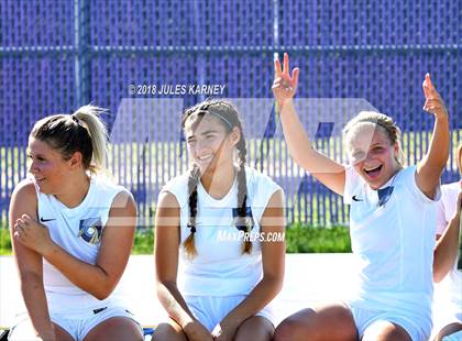 Thumbnail 1 in Foothill vs Durango photogallery.