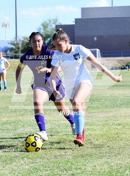 Thumbnail 3 in Foothill vs Durango photogallery.