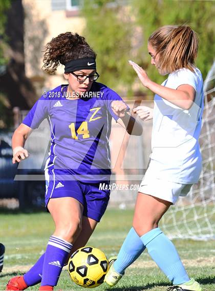 Thumbnail 3 in Foothill vs Durango photogallery.
