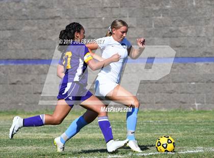 Thumbnail 1 in Foothill vs Durango photogallery.