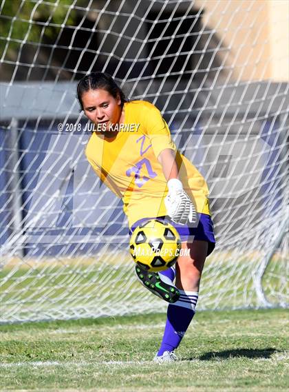 Thumbnail 1 in Foothill vs Durango photogallery.