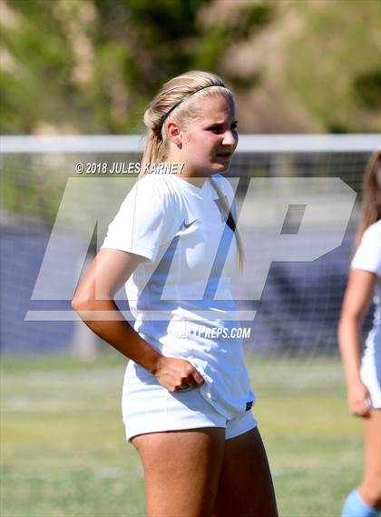 Thumbnail 3 in Foothill vs Durango photogallery.