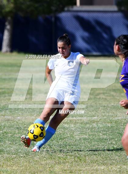 Thumbnail 3 in Foothill vs Durango photogallery.