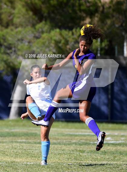 Thumbnail 2 in Foothill vs Durango photogallery.