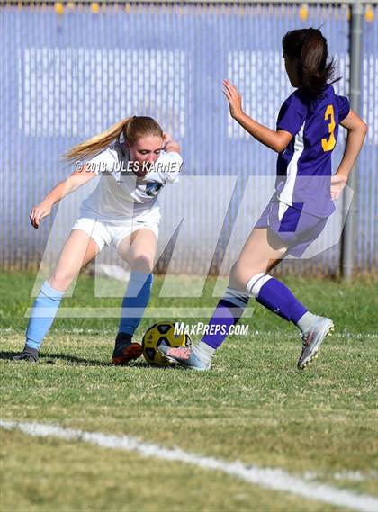 Thumbnail 1 in Foothill vs Durango photogallery.