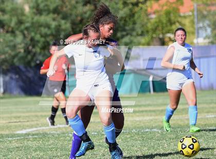 Thumbnail 2 in Foothill vs Durango photogallery.