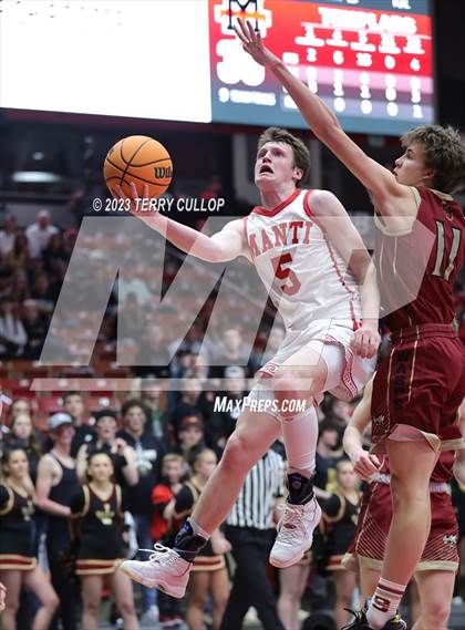 Thumbnail 2 in Manti vs. Juab (UHSAA 3A Final) photogallery.