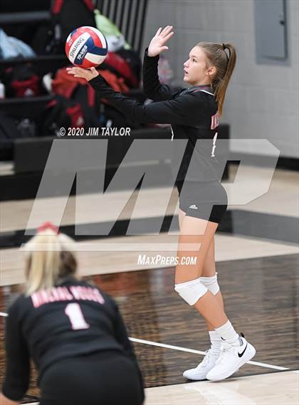 Thumbnail 2 in Benbrook vs Mineral Wells  photogallery.