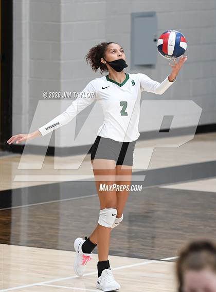 Thumbnail 2 in Benbrook vs Mineral Wells  photogallery.