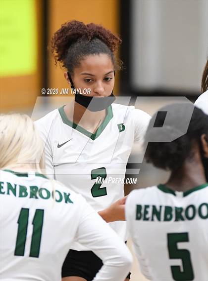 Thumbnail 1 in Benbrook vs Mineral Wells  photogallery.