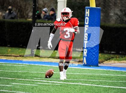 Thumbnail 3 in William Floyd vs. Freeport (Section 8 D1 Long Island Final) photogallery.