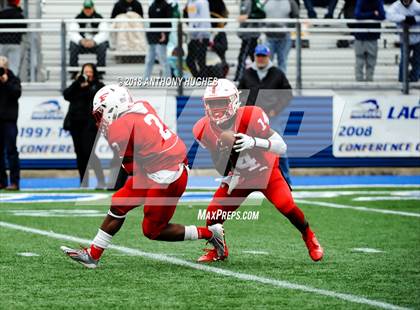 Thumbnail 2 in William Floyd vs. Freeport (Section 8 D1 Long Island Final) photogallery.