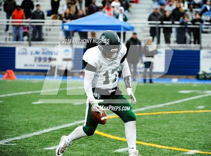 Thumbnail 2 in William Floyd vs. Freeport (Section 8 D1 Long Island Final) photogallery.