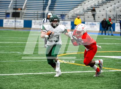 Thumbnail 3 in William Floyd vs. Freeport (Section 8 D1 Long Island Final) photogallery.