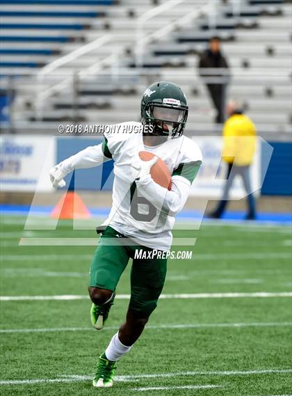 Thumbnail 3 in William Floyd vs. Freeport (Section 8 D1 Long Island Final) photogallery.