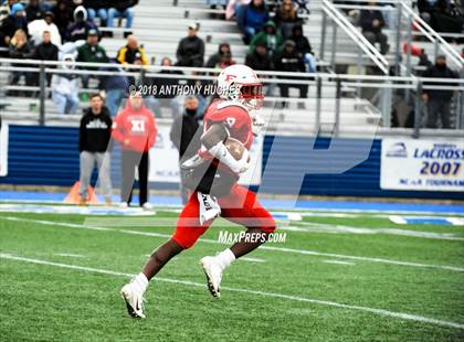 Thumbnail 2 in William Floyd vs. Freeport (Section 8 D1 Long Island Final) photogallery.