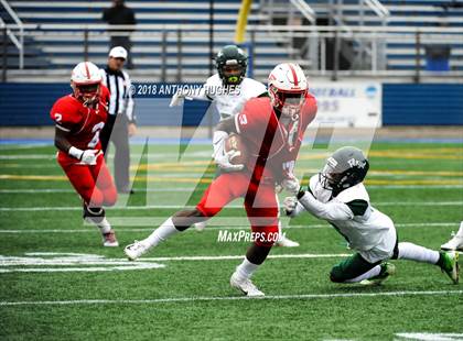 Thumbnail 2 in William Floyd vs. Freeport (Section 8 D1 Long Island Final) photogallery.