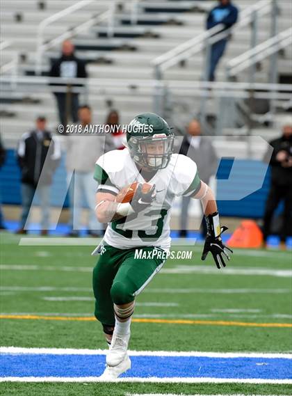 Thumbnail 2 in William Floyd vs. Freeport (Section 8 D1 Long Island Final) photogallery.