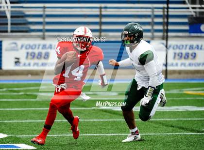 Thumbnail 2 in William Floyd vs. Freeport (Section 8 D1 Long Island Final) photogallery.