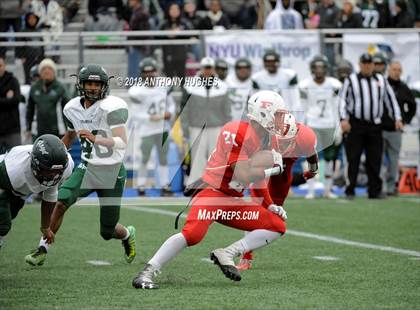 Thumbnail 1 in William Floyd vs. Freeport (Section 8 D1 Long Island Final) photogallery.