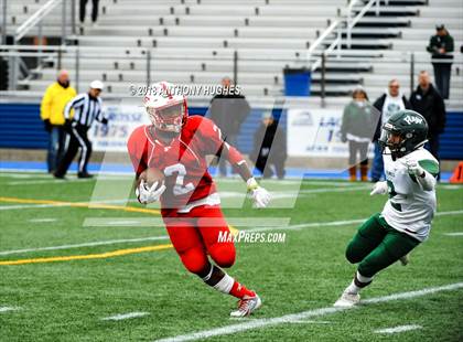 Thumbnail 3 in William Floyd vs. Freeport (Section 8 D1 Long Island Final) photogallery.