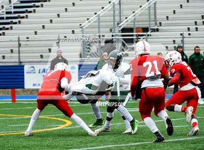 Thumbnail 3 in William Floyd vs. Freeport (Section 8 D1 Long Island Final) photogallery.
