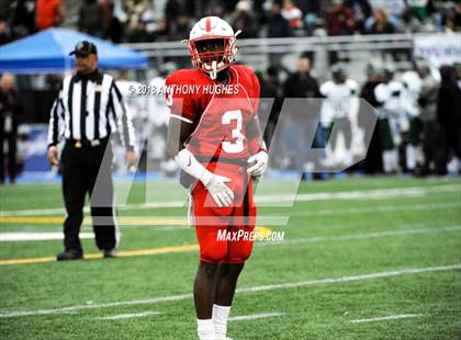 Thumbnail 2 in William Floyd vs. Freeport (Section 8 D1 Long Island Final) photogallery.