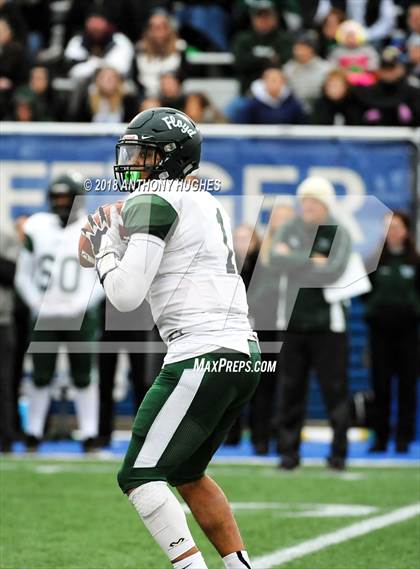 Thumbnail 1 in William Floyd vs. Freeport (Section 8 D1 Long Island Final) photogallery.
