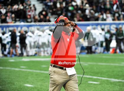 Thumbnail 3 in William Floyd vs. Freeport (Section 8 D1 Long Island Final) photogallery.