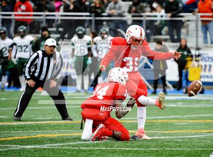 Thumbnail 2 in William Floyd vs. Freeport (Section 8 D1 Long Island Final) photogallery.