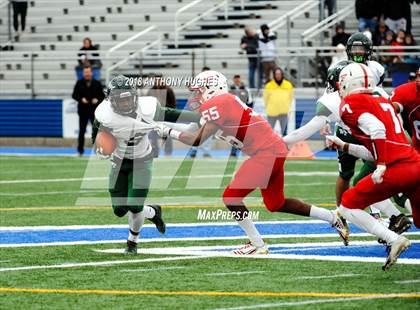 Thumbnail 3 in William Floyd vs. Freeport (Section 8 D1 Long Island Final) photogallery.
